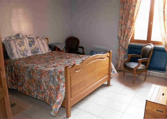 Au Logis De L'oie Hotel